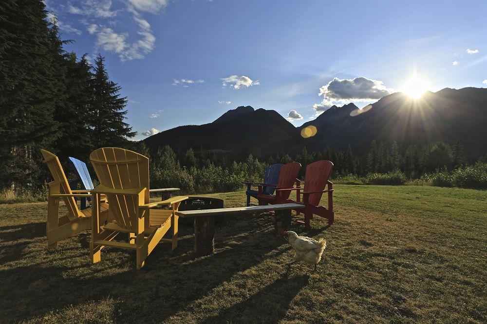 Heather Mountain Lodge Rogers Pass 외부 사진